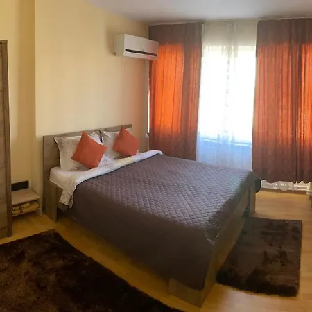 Guest house Oriana 3*